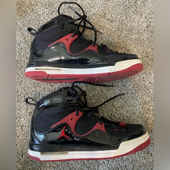 Nike Air Jordan Flight TR 97 youth Size 6Y. - Picture 3 of 9